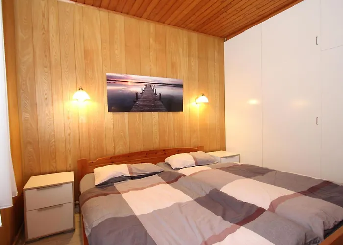 度假居 Doppelhaush Lfte In *